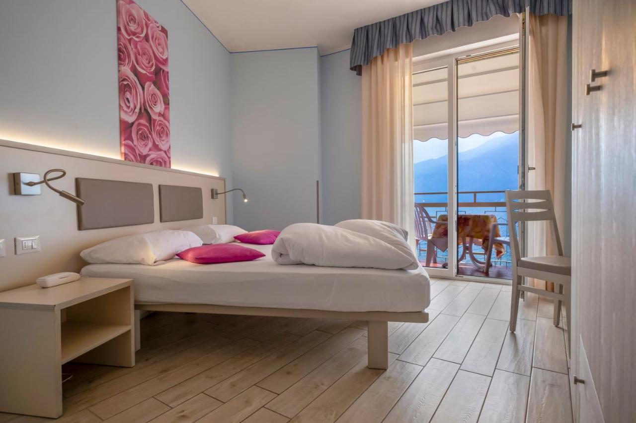 Hotel Firenze 3 Stelle Superior Brenzone sul Garda Dış mekan fotoğraf